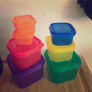 Beach body portion containers